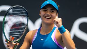 🎾  Emma Raducanu Plans Academic Pursuits Amid Tennis Career